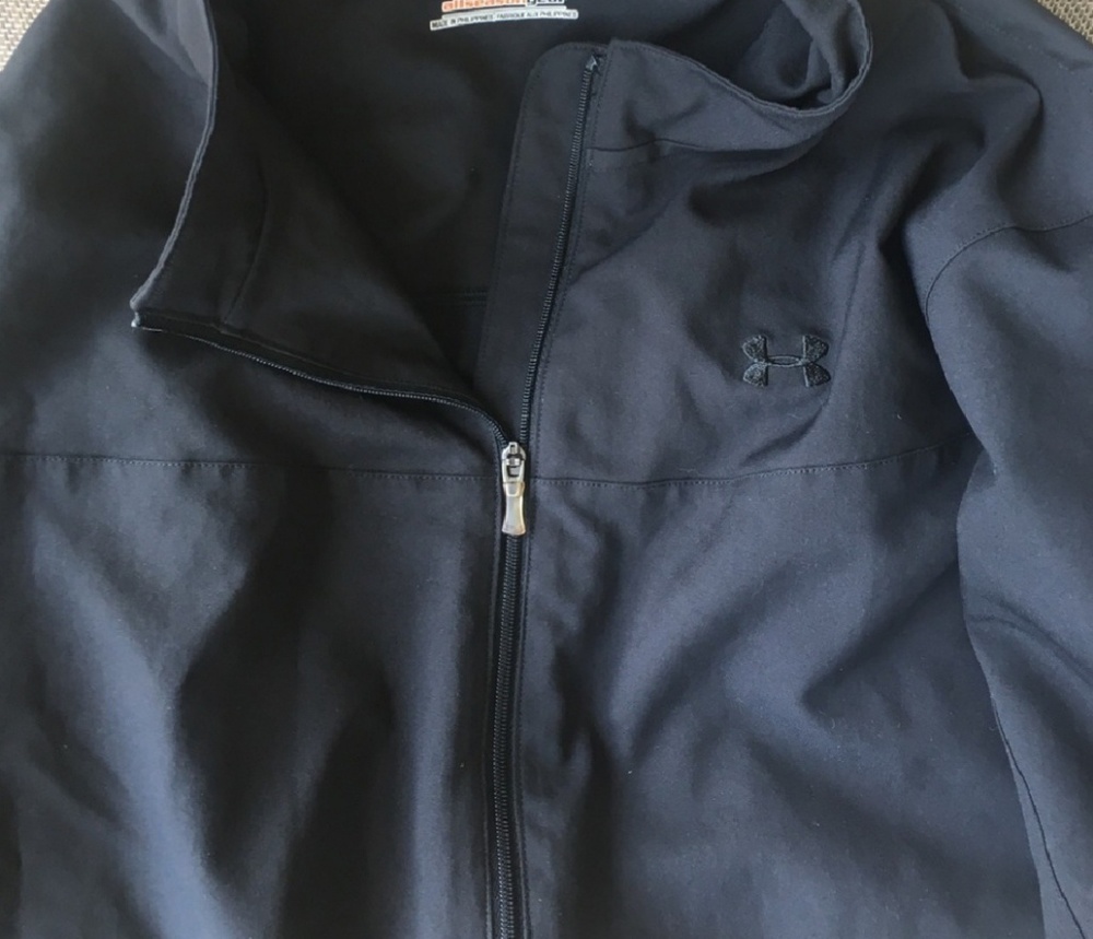 💥Under Armour jacket